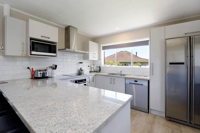 Photo of property in 29a Churchill Avenue, Richmond, 7020