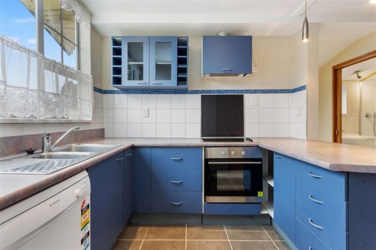 Photo of property in 1 Pine Avenue, Kainga, Christchurch, 8083