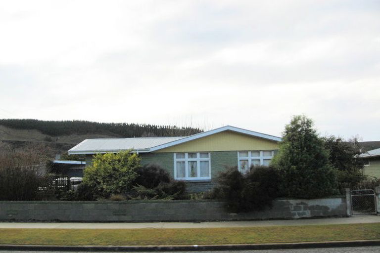 Photo of property in 14 Blyth Street, Clyde, 9330