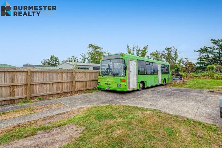 Photo of property in 233 Parkhurst Road, Parakai, 0830