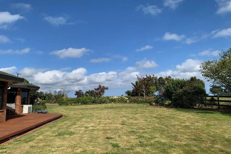 Photo of property in 289 Upland Road, Tarurutangi, New Plymouth, 4372