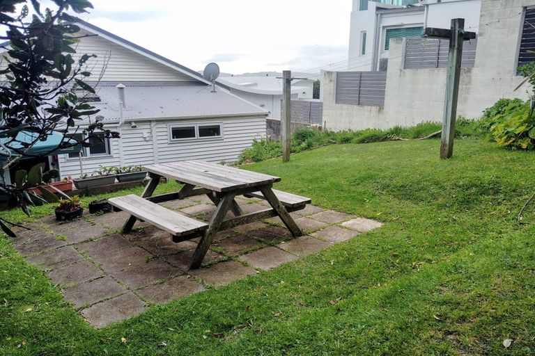 Photo of property in 5/20 Hay Street, Oriental Bay, Wellington, 6011