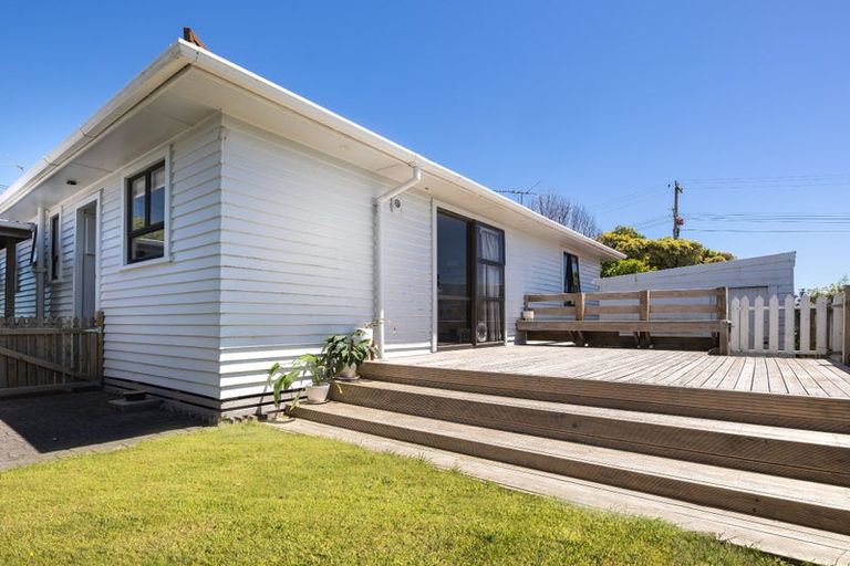 Photo of property in 157 Ngamotu Road, Spotswood, New Plymouth, 4310