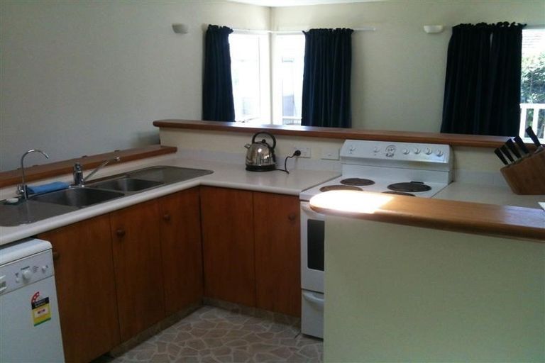 Photo of property in 31b The Esplanade, Raumati South, Paraparaumu, 5032