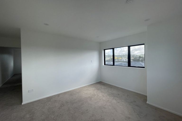 Photo of property in 128a Pooks Road, Ranui, Auckland, 0612