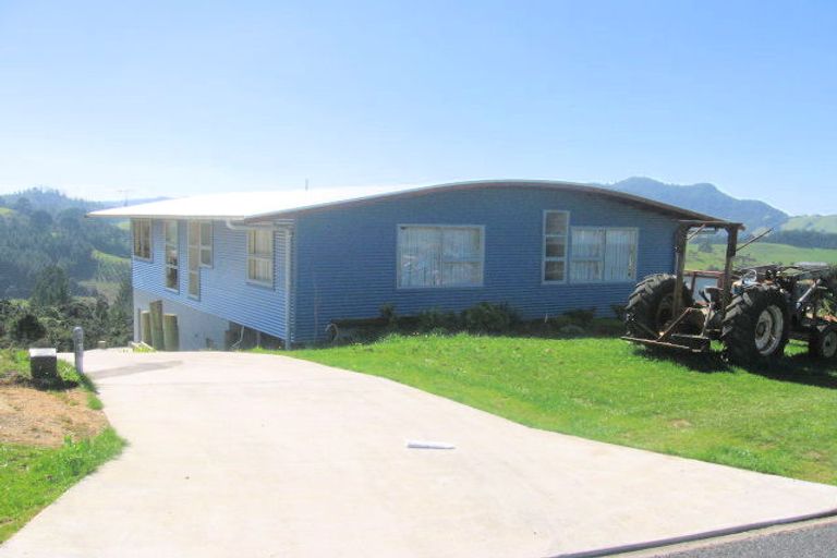Photo of property in 112 Centennial Drive, Whitianga, 3510