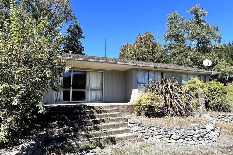 Photo of property in 47 Inwoods Road, Parklands, Christchurch, 8083