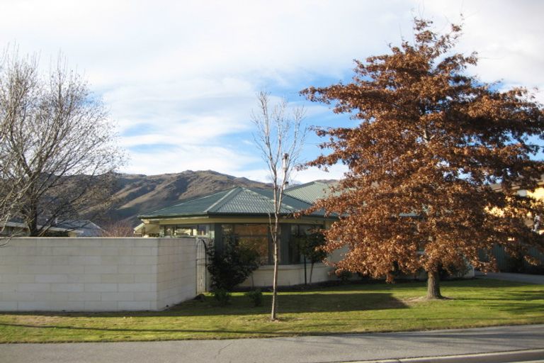 Photo of property in 30 Antrim Street, Cromwell, 9310