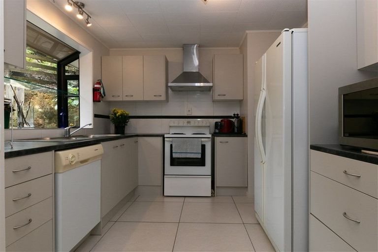 Photo of property in 23 Goffe Drive, Haruru, 0204