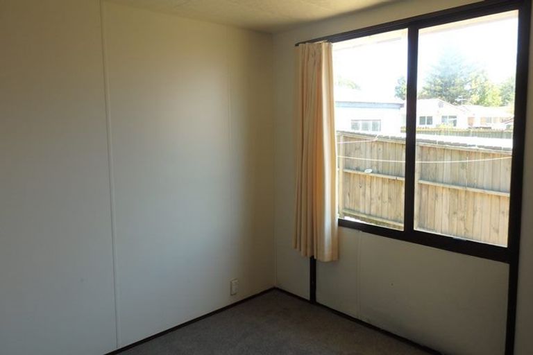 Photo of property in 9/30 Gifford Road, Papatoetoe, Auckland, 2025