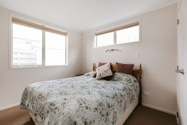 Photo of property in 5 Vista Close, Omokoroa, 3114