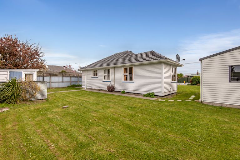 Photo of property in 8 Grampian Street, Casebrook, Christchurch, 8051
