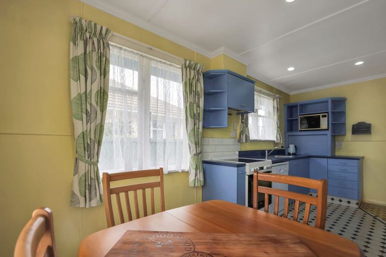 Photo of property in 6 Collins Street, Netherby, Ashburton, 7700