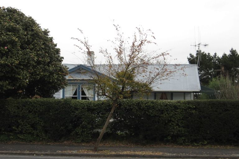 Photo of property in 935 Heaphy Terrace, Fairfield, Hamilton, 3214