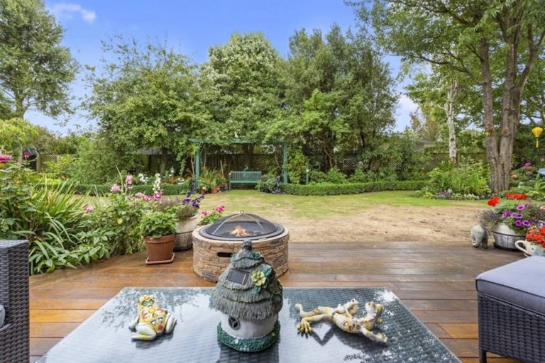 Photo of property in 20 Melford Close, Rangiora, 7400