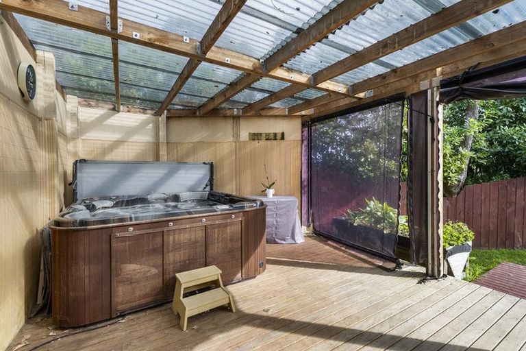 Photo of property in 21 Maylee Crescent, Gulf Harbour, Whangaparaoa, 0930