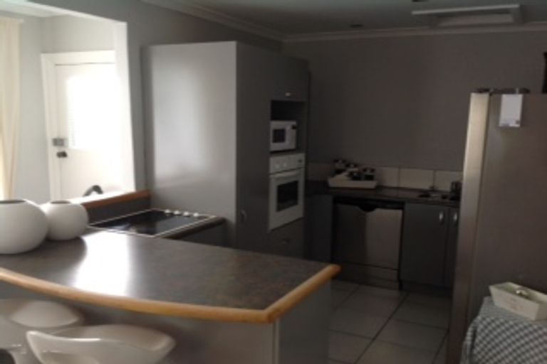 Photo of property in 20 Church Street, Tuakau, 2121