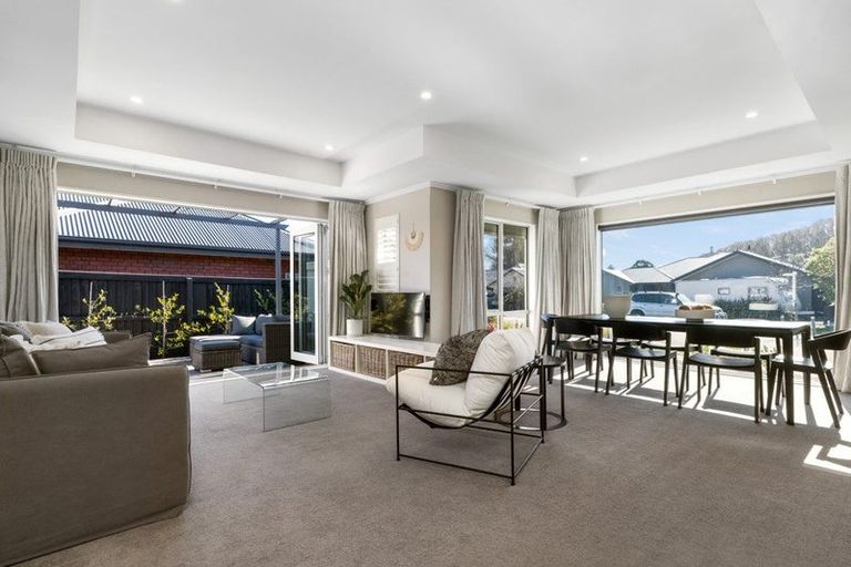 Photo of property in 12 Holbrook Way, Westmorland, Christchurch, 8025