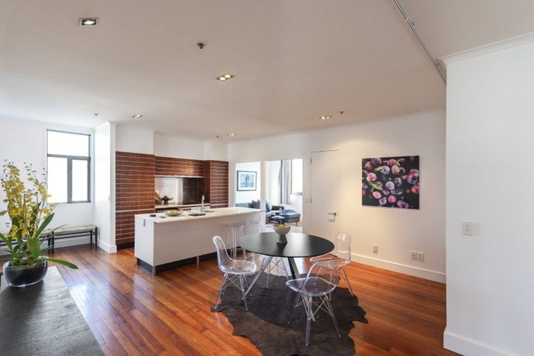 Photo of property in Augusta Apartments, 24/254 Willis Street, Te Aro, Wellington, 6011