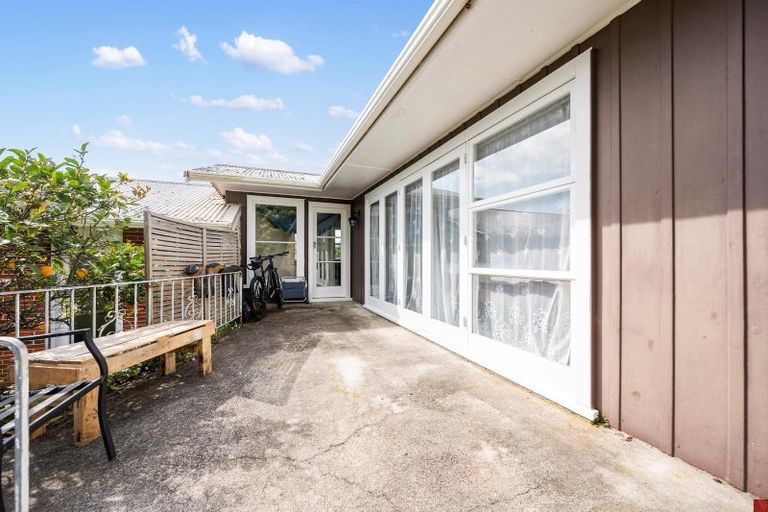 Photo of property in 14 Matipo Avenue, Pomare, Rotorua, 3015