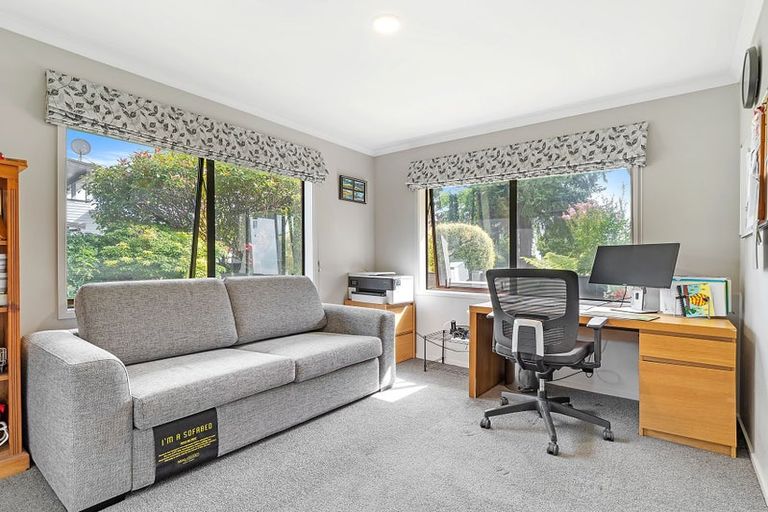 Photo of property in 6 Stonebridge Park Drive, Holdens Bay, Rotorua, 3010