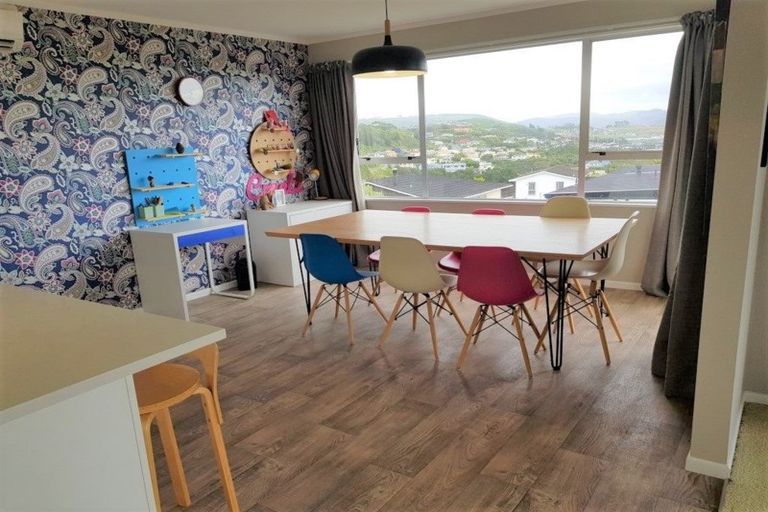 Photo of property in 2 Livet Place, Papakowhai, Porirua, 5024