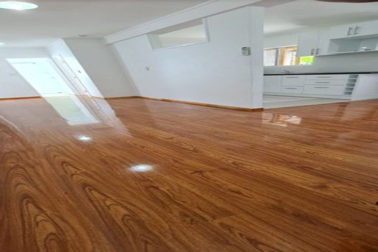 Photo of property in 26 Studfall Street, Pakuranga Heights, Auckland, 2010