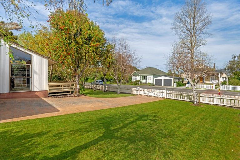 Photo of property in 93 Stout Street, Whataupoko, Gisborne, 4010