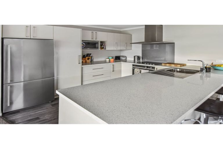 Photo of property in 20 Lakeland Avenue, Twizel, 7901