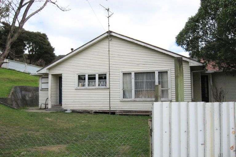 Photo of property in 55 Fraser Street, Wainuiomata, Lower Hutt, 5014