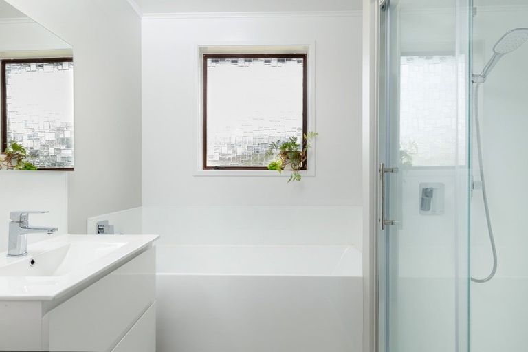 Photo of property in 11a Lynley Crescent, Blenheim, 7201