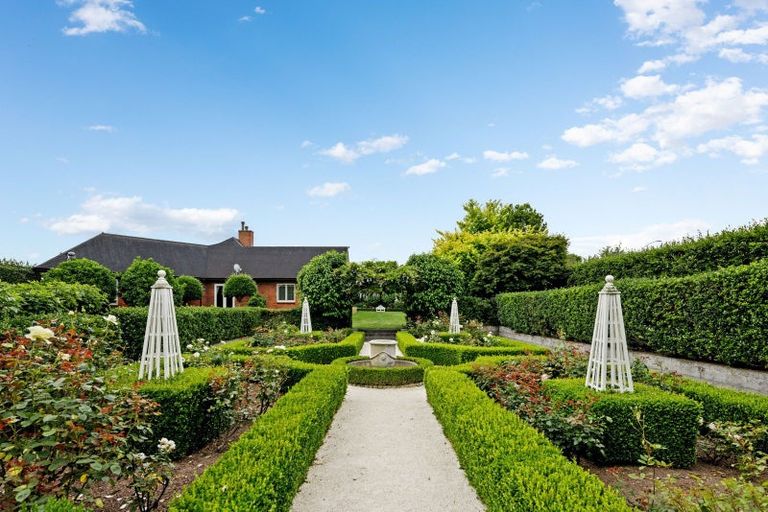 Photo of property in 77 Harrowfield Drive, Harrowfield, Hamilton, 3210