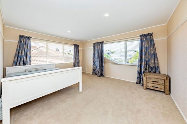 Photo of property in 20 Jane Eyre Drive, Somerville, Auckland, 2014