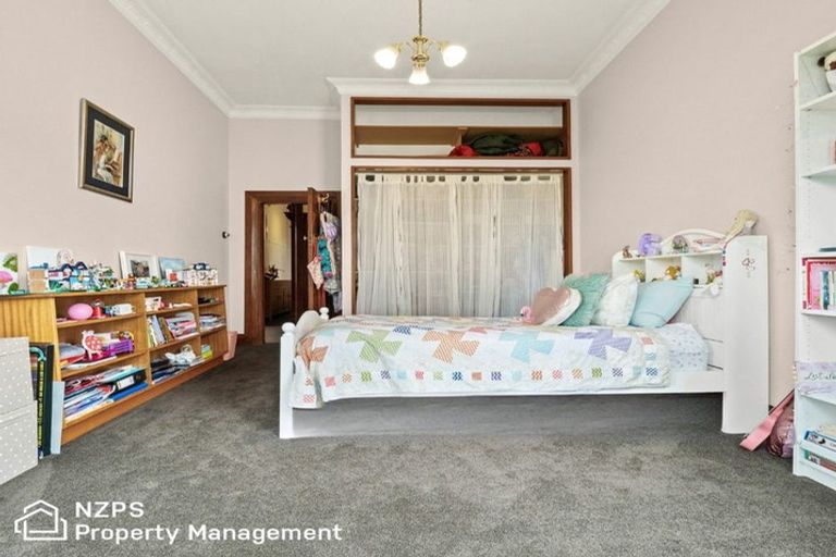 Photo of property in 143 Kenmure Road, Kenmure, Dunedin, 9011