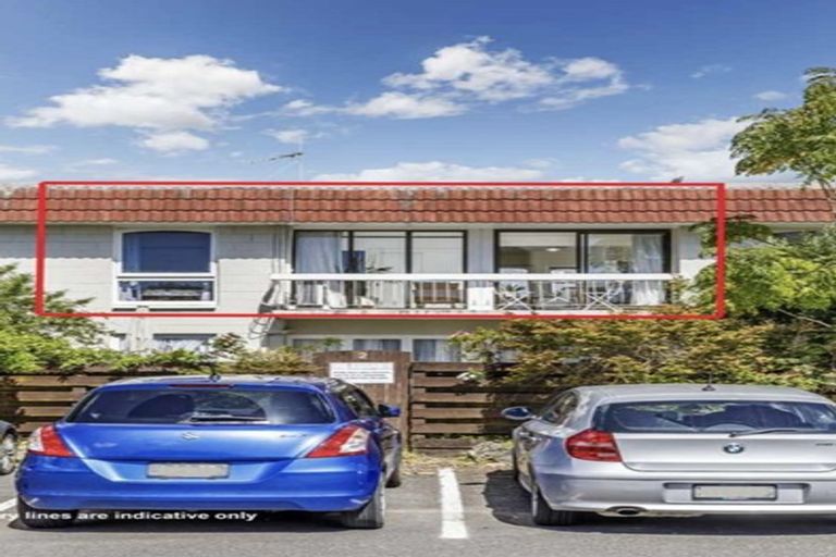 Photo of property in 9/1 Glen Road, Browns Bay, Auckland, 0630