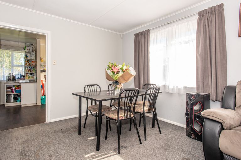 Photo of property in 24 Glasgow Crescent, Kaiti, Gisborne, 4010