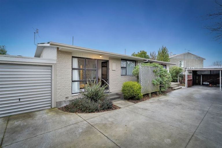 Photo of property in 3/32 Kinloch Street, St Albans, Christchurch, 8014