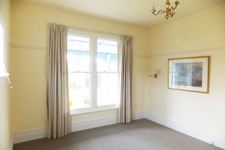 Photo of property in 25 Mays Road, St Albans, Christchurch, 8052