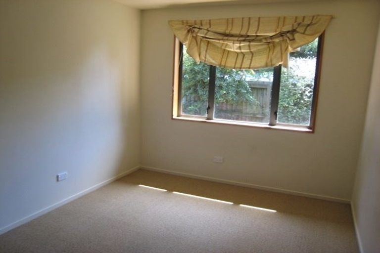 Photo of property in 2 Kydd Lane, Hornby, Christchurch, 8042