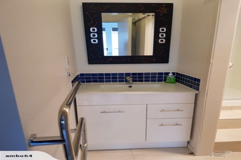 Photo of property in 7 Rachael Place, Farm Cove, Auckland, 2012