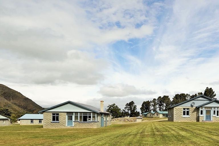 Photo of property in 567 Otematata Kurow Road, Kurow, 9435