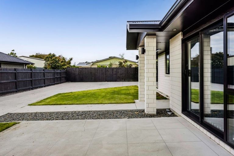 Photo of property in 30a Hunter Street, Hawera, 4610