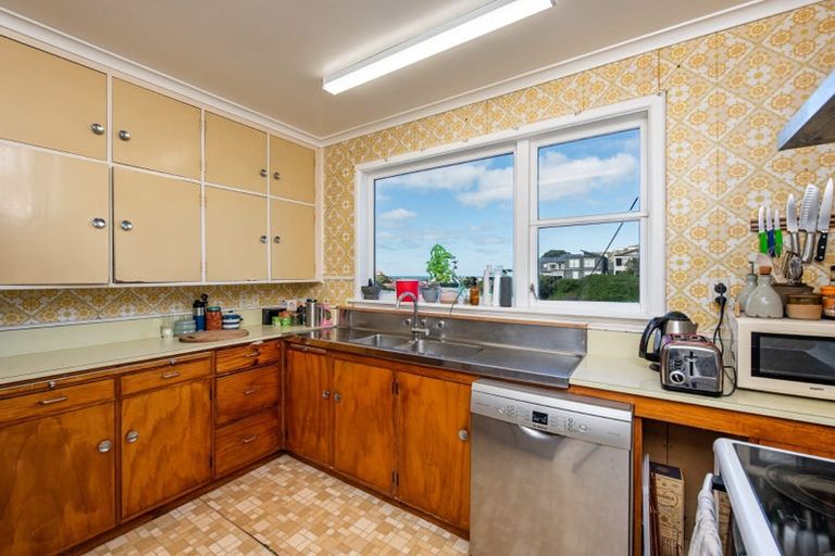 Photo of property in 14 Ribble Street, Island Bay, Wellington, 6023