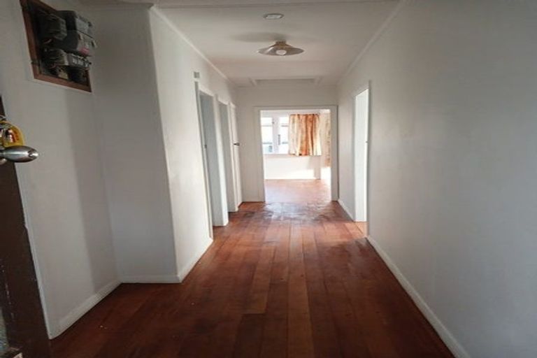 Photo of property in 47 Crewe Crescent, Hokowhitu, Palmerston North, 4410