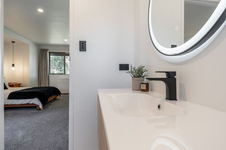 Photo of property in 84 Woodside Road, Matangi, Hamilton, 3284