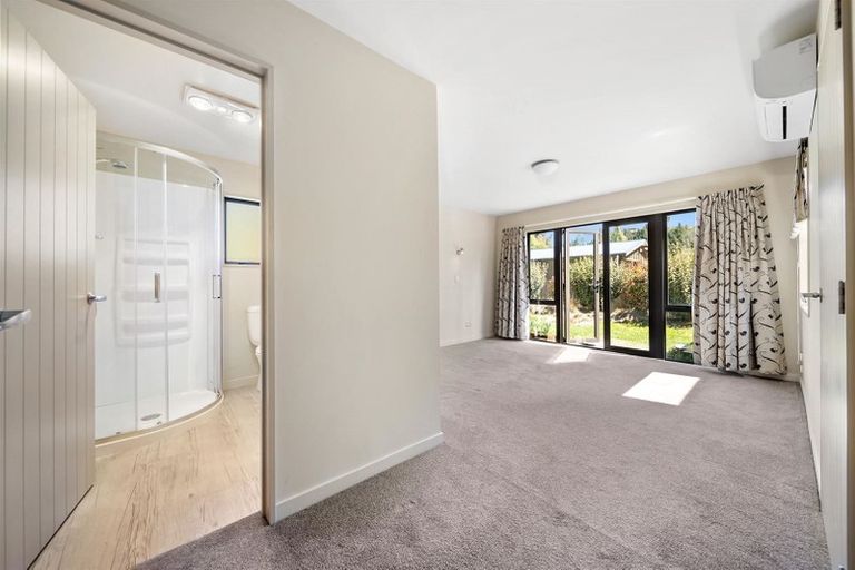 Photo of property in 16 Kingan Road, Luggate, Cromwell, 9383