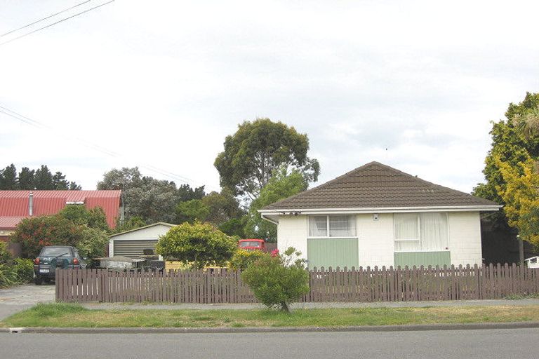 Photo of property in 476 Bower Avenue, Parklands, Christchurch, 8083