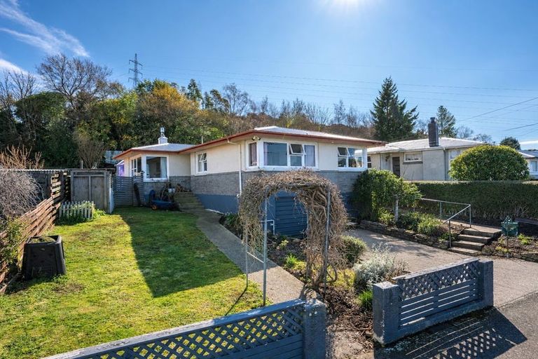 Photo of property in 23 Stephen Street, Halfway Bush, Dunedin, 9010