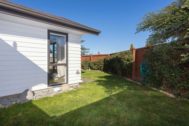 Photo of property in 72 Shillingford Boulevard, Rolleston, 7615