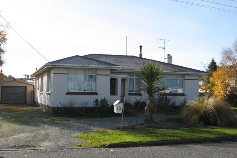 Photo of property in 12 Waverley Street, East Gore, Gore, 9710